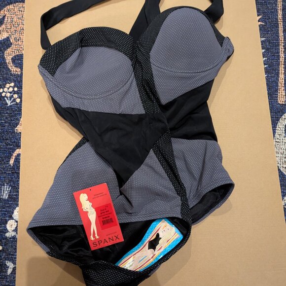 Spanx One Piece Swimsuit - Picture 3 of 3